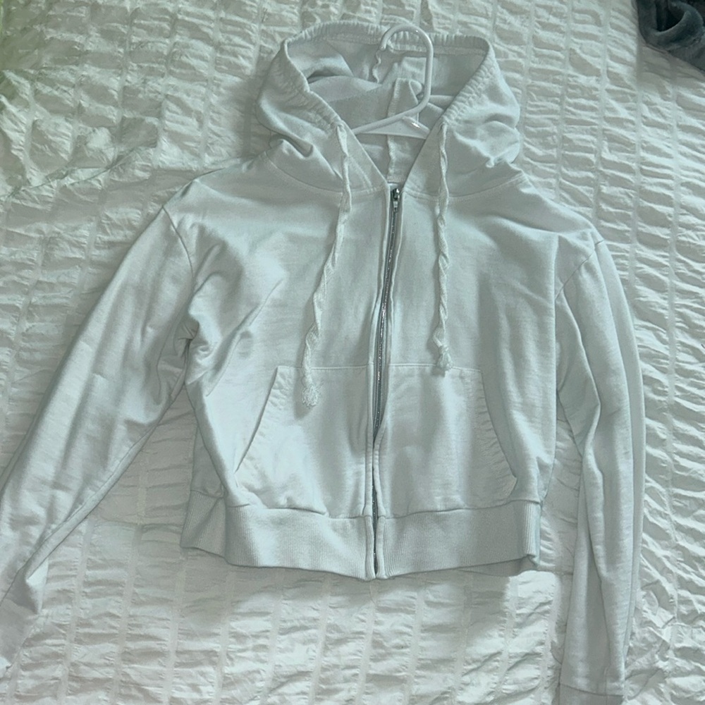 white cropped zip up jacket
